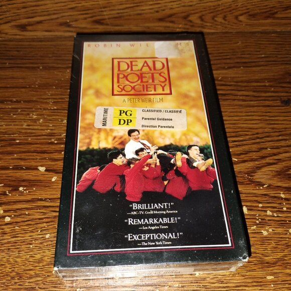 Dead Poets Society (VHS, 1995, unopened) Robin Williams - Picture 1 of 5